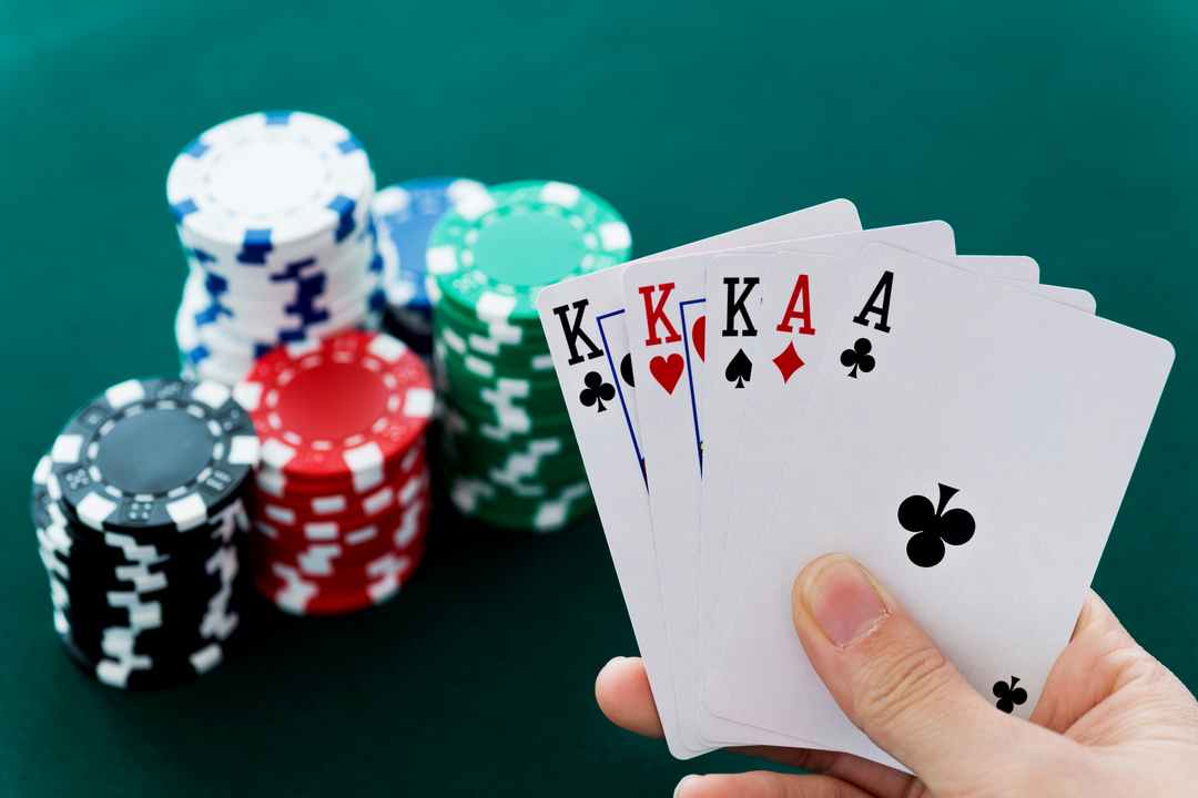 Poker cũng chính là dòng game chiếm sóng tại Good Luck Casino